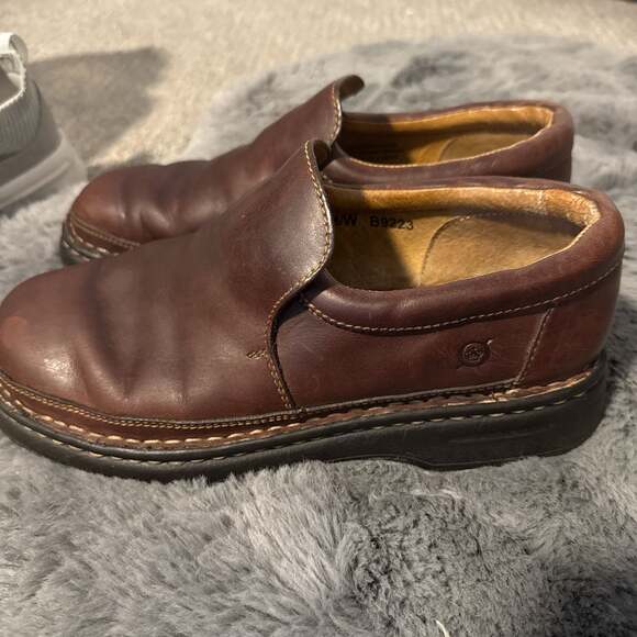 Born - Picture 4 of 4